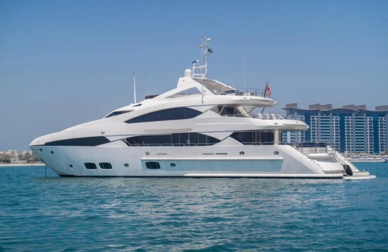 Luxury Superyacht LUCIEN