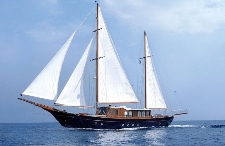 Luxury Superyacht Liana H