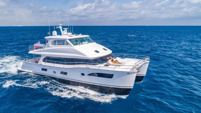 Luxury Superyacht MUCHO GUSTO