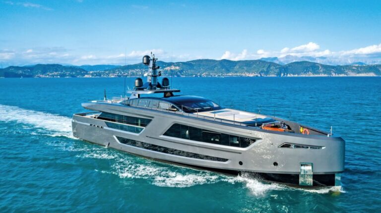 Luxury Superyacht PANAM