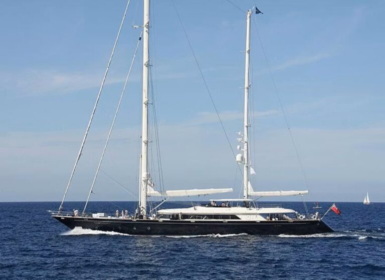 Luxury Superyacht PERSEUS
