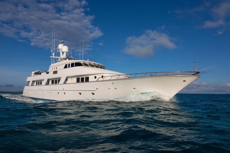 Nqea Yachts