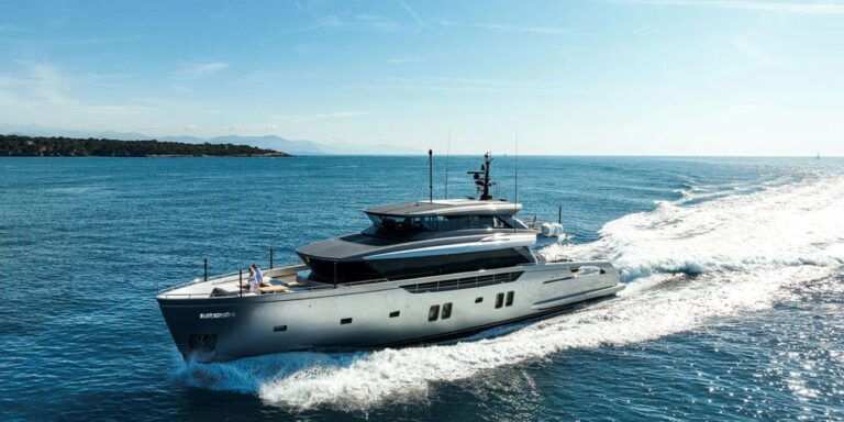 Luxury Superyacht SENSA