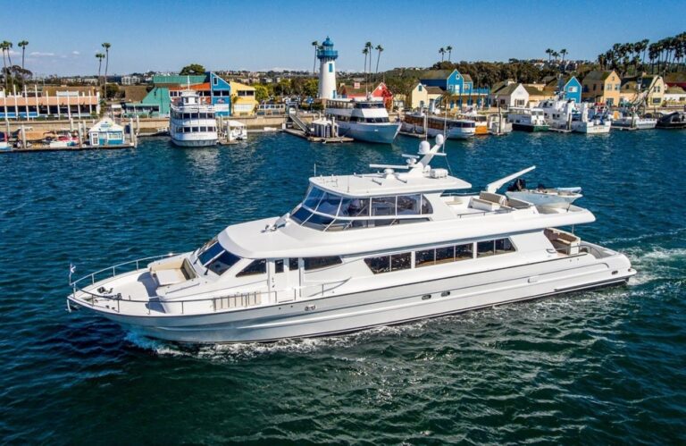 Luxury Superyacht SUMMER SUNSET