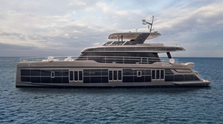 Luxury Superyacht TESNI