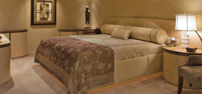 Luxury Superyacht Triumphant Lady Master Suite