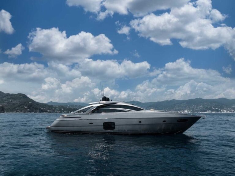 Luxury Superyacht VELES