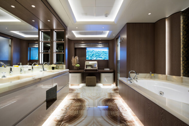 Luxury VIP Accommodation With Ensuite Bathroom