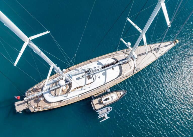 Luxury Yacht ASAHI