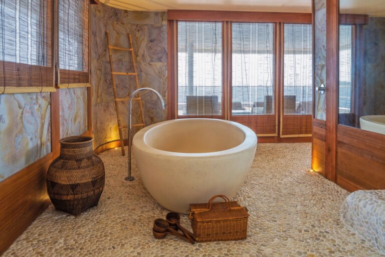 Luxury Bath