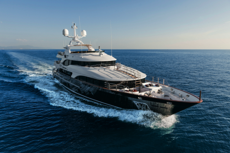 Luxury motor yacht Checkmate