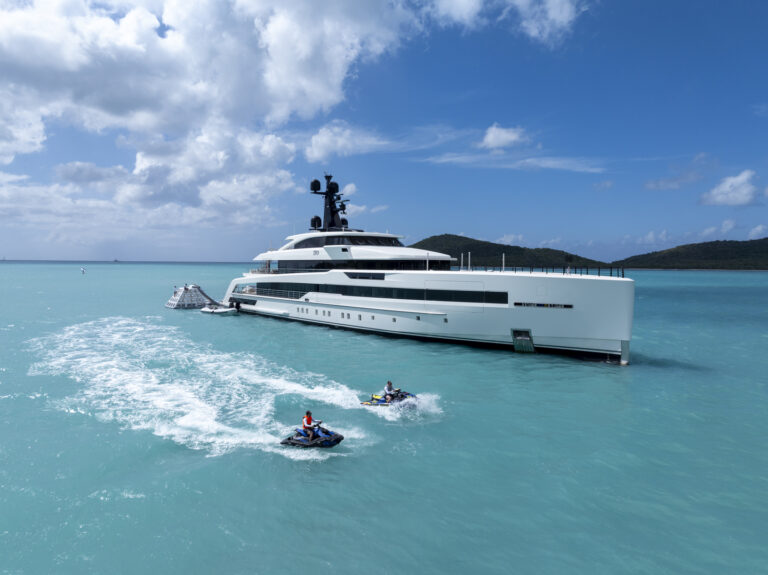 Luxury Motor Yacht RIO