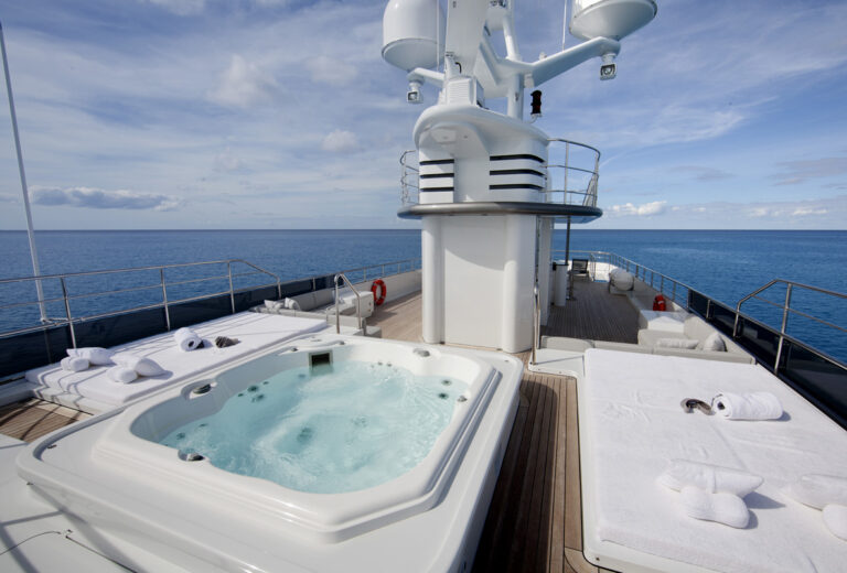 jacuzzi