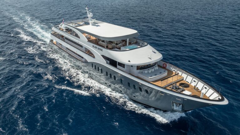 Luxury Yacht AGAPE ROSE
