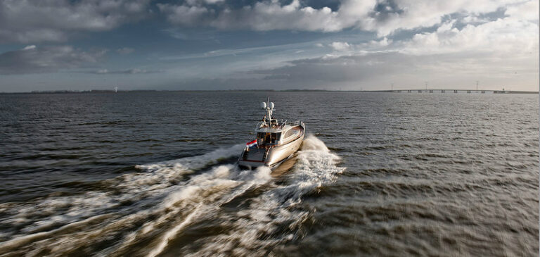 Luxury yacht AY74 running