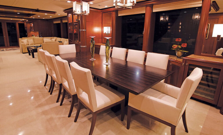 Luxury yacht Aurora - Dining