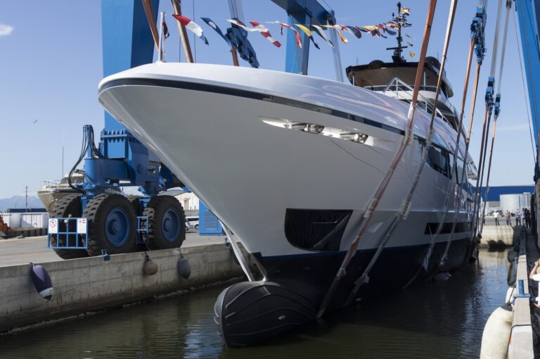 Luxury Yacht COMO - A Mangusta 43 Oceano By Overmarine Group Launched Onto The Water