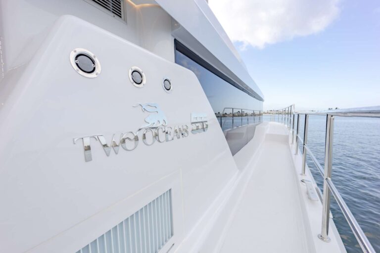 Luxury Yacht EARNOUT (sistership)