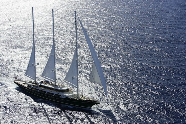 Luxury yacht EOS