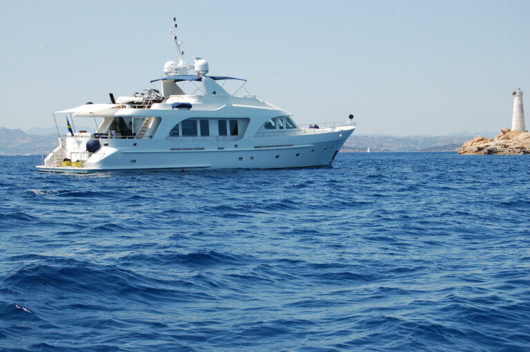 Luxury yacht FAR NIENTE