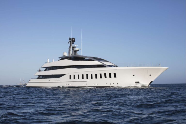 Luxury Yacht HALO