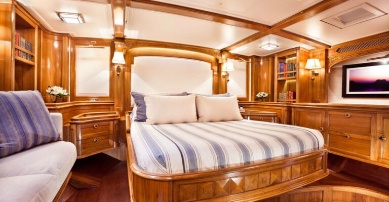 Luxury yacht Hanuman - Cabin
