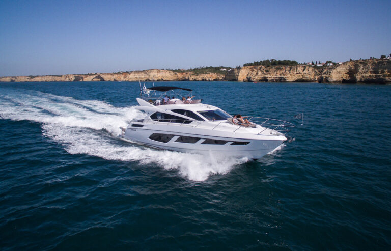 Luxury Yacht LUMA
