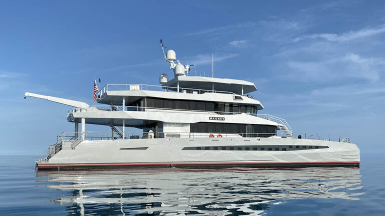Luxury Yacht MAGNET