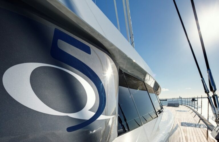 Luxury yacht Q5 by Yachting Developments-001