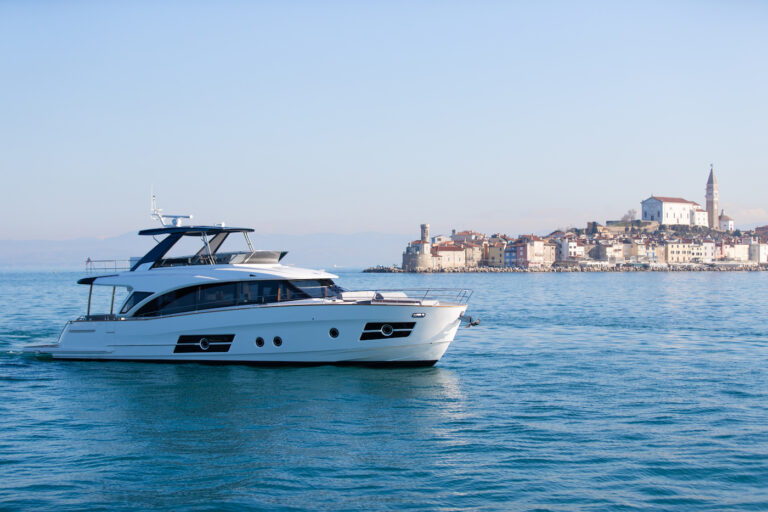 Greenline Yachts