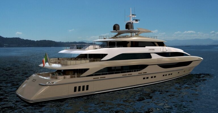 Luxury yacht STEEL60