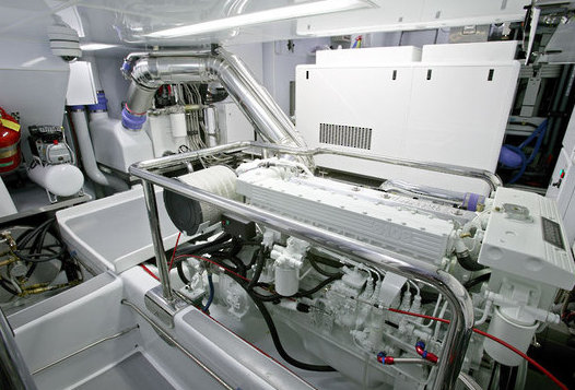 Luxury yacht SYMMETRY - Engine Room