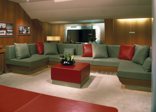 Luxury yacht Silvertip - Main Saloon