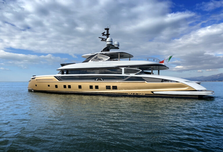 Luxury Yacht Stefania