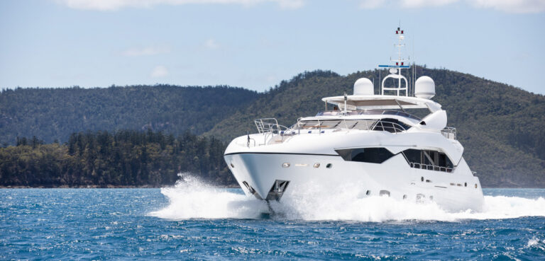 Luxury Yacht THREE RIVERS
