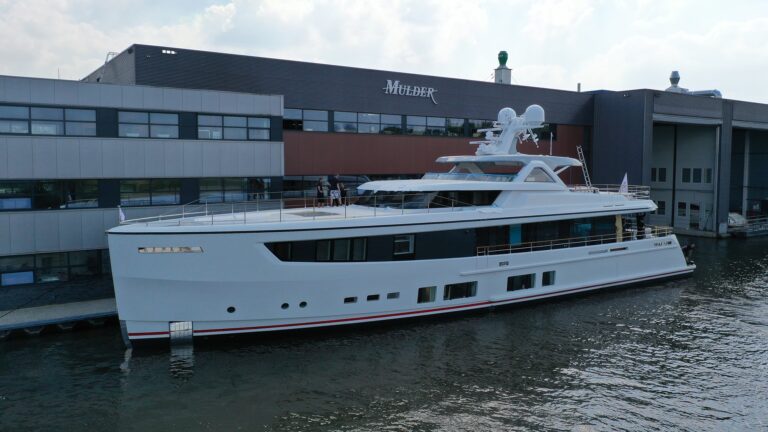 Luxury Yacht WILDCARD Launched At Mulder Shipyard