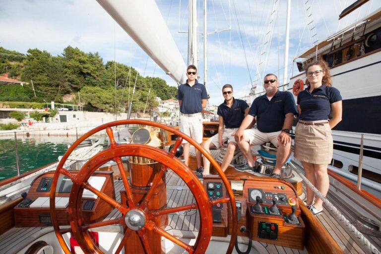 Luxury Yacht Charter