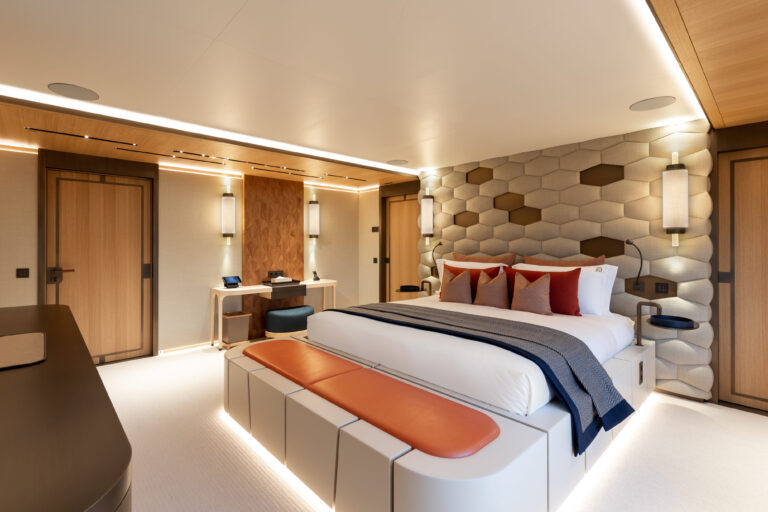 Luxury Suite