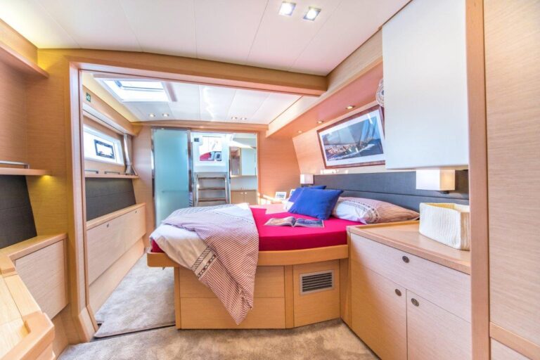 Double Cabin
