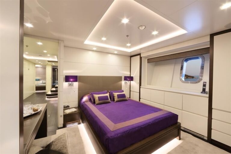 Guest Cabin