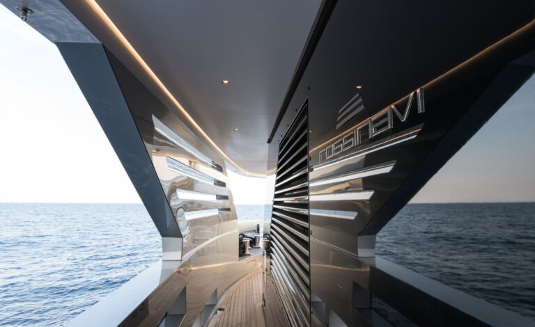 Side Deck