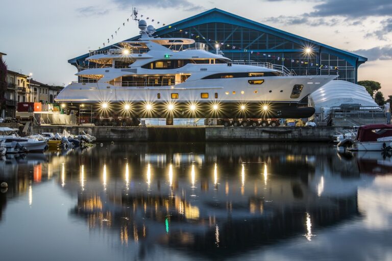 42M CRYSTAL 140′