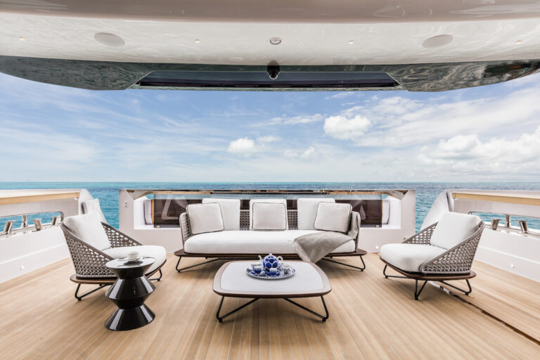Aft Deck Seating