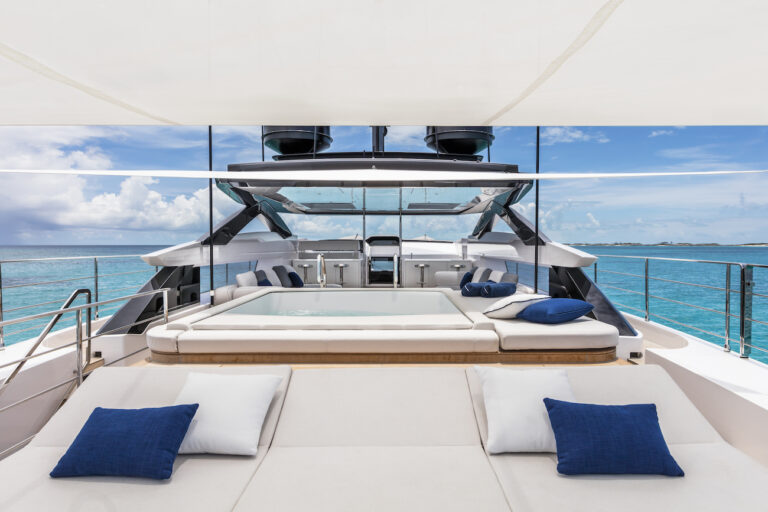 Jacuzzi On Flybridge