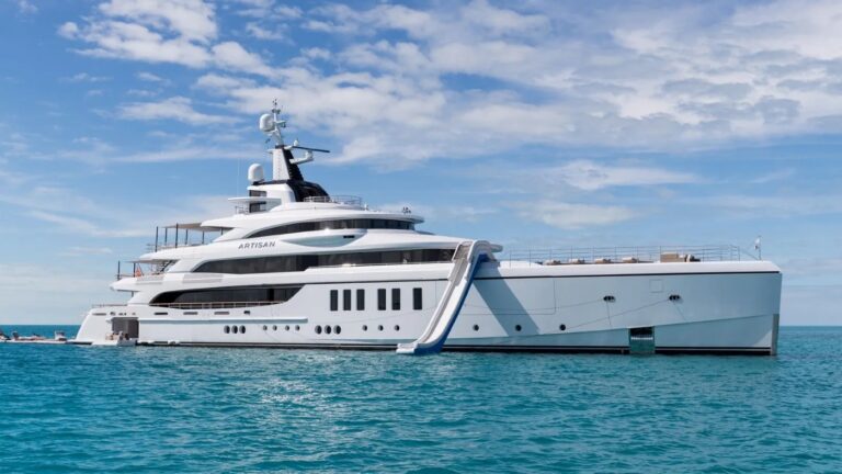 Motor Yacht ARTISAN