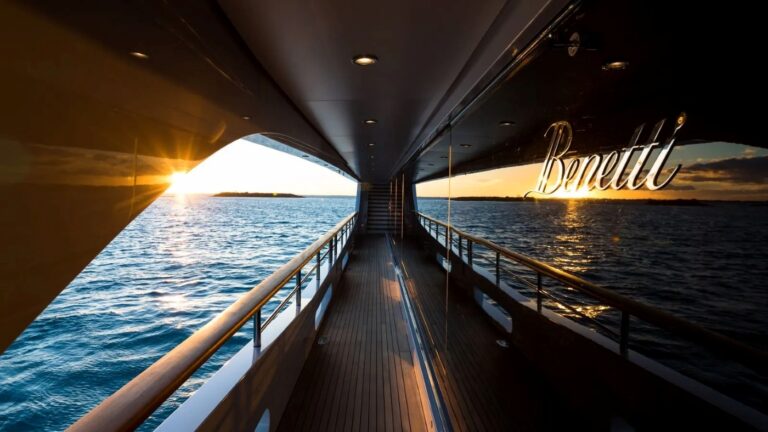 Sidedeck