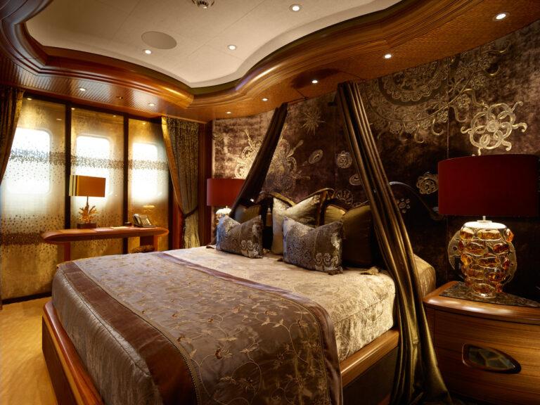 Double Cabin 2