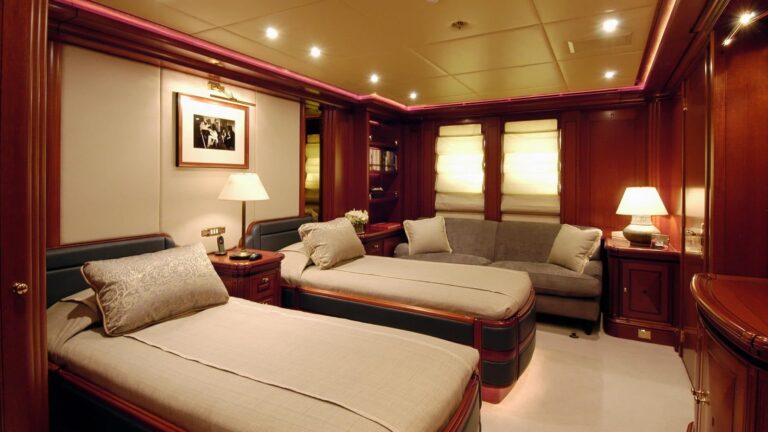 Twin Guest Suite