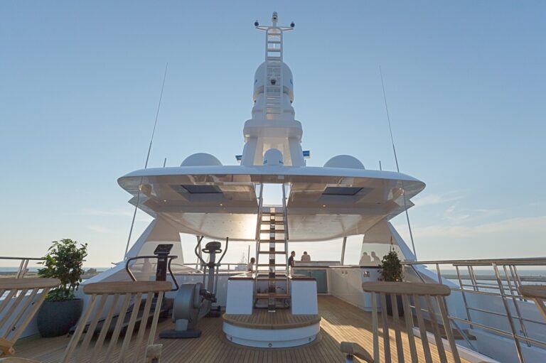 Sundeck