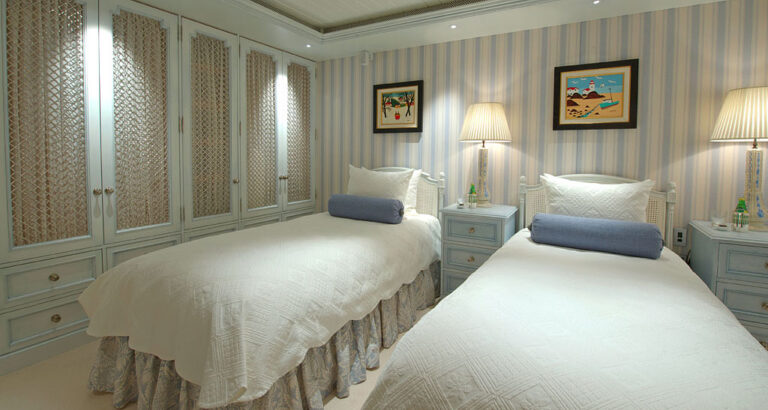 Twin Guest Suite